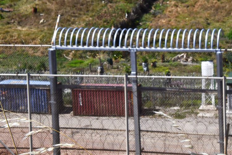 tubos antitrepado sustitucion concertinas valla 1 750x500