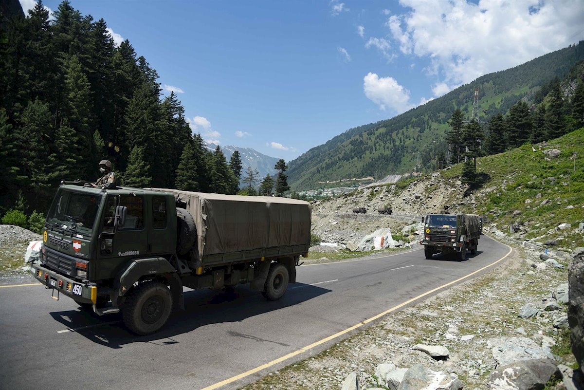 COMO HABÍA POCOS, NUEVO CONFLICTO INTERNACIONAL CHINA-INDIA