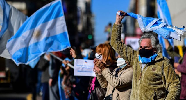ARGENTINA PROTESTA CONTRA TODOS