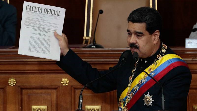 UN TOQUE JOCOSO DE LA REALIDAD VIRTUAL DE VENEZUELA
