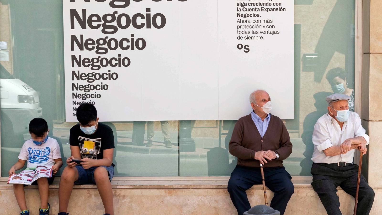 sanidad notifica 971 nuevos contagios y los casos en dos semanas ya superan los 16 000