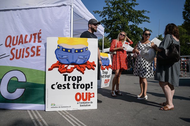 SUIZA VOTA TAMBIEN SI PONER FRONTERAS
