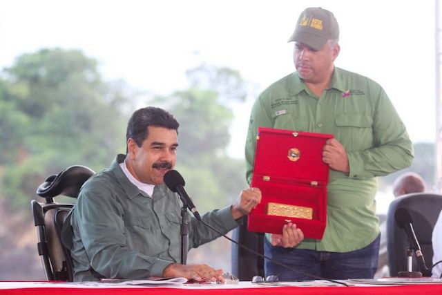 LO QUE NO QUIERE UK ES SOLTAR EL ORO VENEZOLANO
