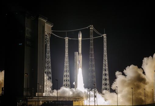 Y TENIAMOS NOSOTROS UN SATELITE: ¡INGENIO!