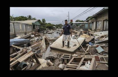 HONDURAS SE AHOGA: SEÑORES GATES, TESLA, BEZZOS…..¿HAY ALGUIEN?
